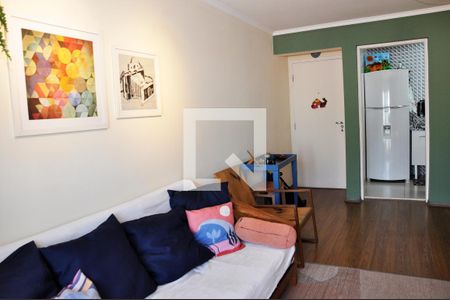 Detalhe - Sala e Sala de Jantar de apartamento à venda com 3 quartos, 60m² em Vila Mangalot, São Paulo