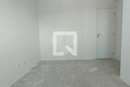 Apartamento à venda com 3 quartos, 72m² em Vila Firmiano Pinto, São Paulo