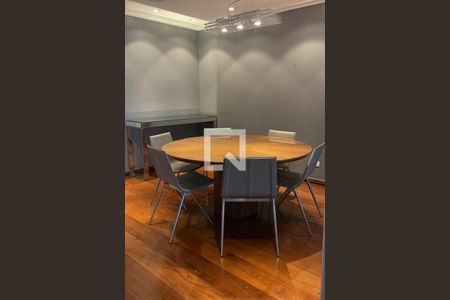Apartamento para alugar com 3 quartos, 200m² em Vila Nova Conceição, São Paulo