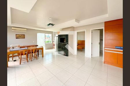 Sala de TV de apartamento para alugar com 1 quarto, 140m² em Ingleses do Rio Vermelho, Florianópolis