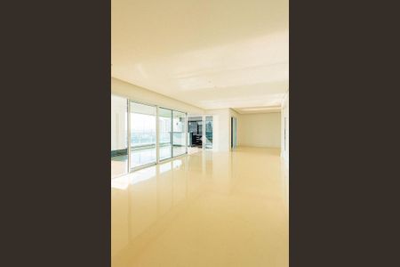 Apartamento à venda com 4 quartos, 241m² em Água Branca, São Paulo