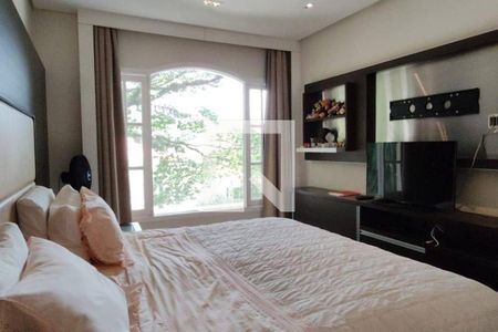 Casa à venda com 5 quartos, 1300m² em Super Quadra Morumbi, São Paulo