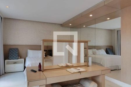 Casa à venda com 5 quartos, 1300m² em Super Quadra Morumbi, São Paulo