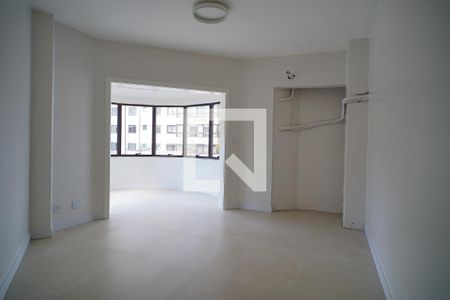 Quarto suíte  de apartamento para alugar com 3 quartos, 123m² em Independência, Porto Alegre