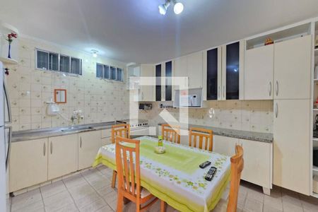 Casa à venda com 2 quartos, 120m² em Vila Talarico, São Paulo