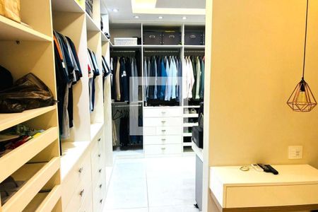 Apartamento à venda com 3 quartos, 240m² em Santa Rosa, Niterói
