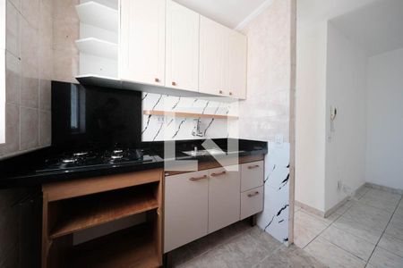 Sala/Cozinha de apartamento para alugar com 2 quartos, 47m² em Vila Aricanduva, São Paulo