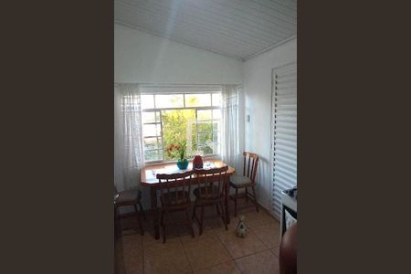 Casa à venda com 2 quartos, 106m² em Km 18, Osasco