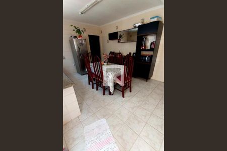 Casa à venda com 3 quartos, 300m² em Jardim Oriental, São Paulo