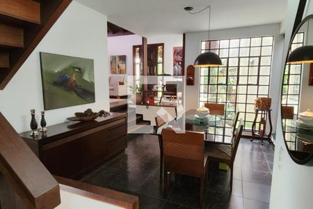 Casa de Condomínio à venda com 4 quartos, 340m² em Gardênia Azul, Rio de Janeiro