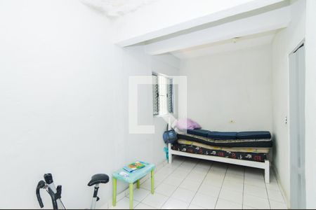 Quarto 2 de casa para alugar com 2 quartos, 100m² em Parque Jurema, Guarulhos