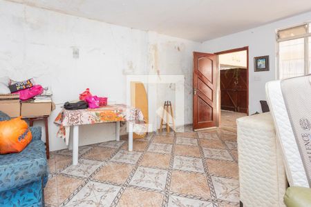 Sala - Casa 1 de casa para alugar com 6 quartos, 241m² em Vila Marari, São Paulo