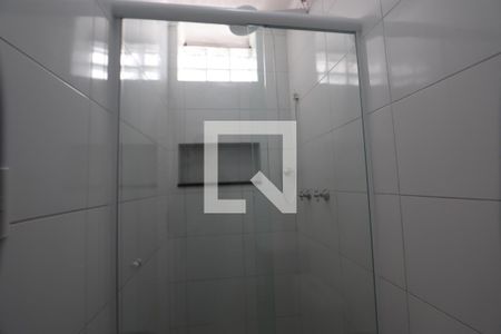 Banheiro de casa para alugar com 1 quarto, 60m² em Vila Prudente, São Paulo