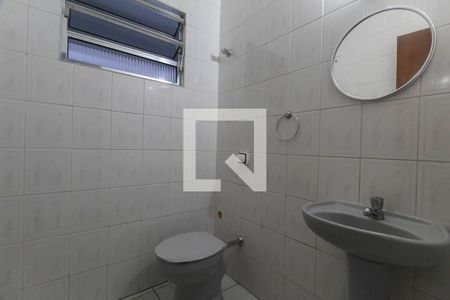 Lavabo de casa à venda com 3 quartos, 200m² em Vila Prudente, São Paulo