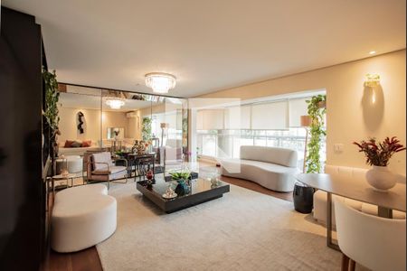 Sala de apartamento à venda com 4 quartos, 300m² em Vila Clementino, São Paulo