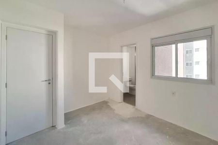 Quarto com porta, janela e piso de concreto, sem móveis ou decoração. de apartamento à venda com 3 quartos, 117m² em Centro, São Bernardo do Campo