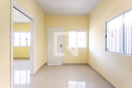 Casa para alugar com 2 quartos, 70m² em Vila Nova Savoia, São Paulo