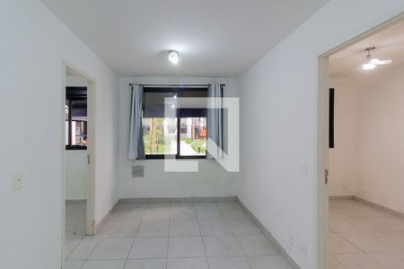 Sala de apartamento para alugar com 2 quartos, 38m² em Jurubatuba, São Paulo