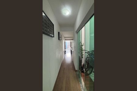Corredor de casa para alugar com 2 quartos, 115m² em Jardim Jamaica, Santo André