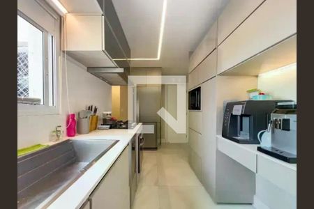 Apartamento à venda com 3 quartos, 260m² em Sumaré, São Paulo
