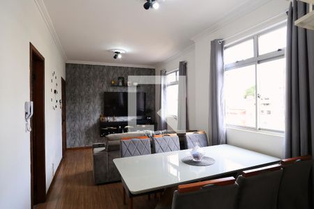 Sala de apartamento à venda com 3 quartos, 144m² em Sagrada Família, Belo Horizonte