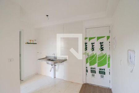 Sala/Cozinha de apartamento para alugar com 1 quarto, 26m² em Vila Pauliceia, São Paulo