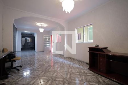 Sala de casa para alugar com 3 quartos, 200m² em Jardim do Estádio, Santo André