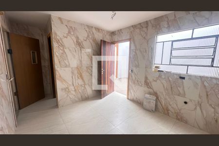 Casa para alugar com 3 quartos, 125m² em Jardim Alfredo, São Paulo