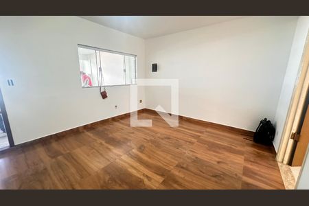 Casa para alugar com 3 quartos, 125m² em Jardim Alfredo, São Paulo