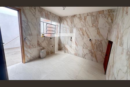 Casa para alugar com 3 quartos, 125m² em Jardim Alfredo, São Paulo