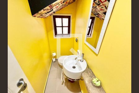 Lavabo de casa para alugar com 3 quartos, 134m² em Casa Verde Média, São Paulo