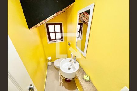 Lavabo de casa para alugar com 3 quartos, 134m² em Casa Verde Média, São Paulo