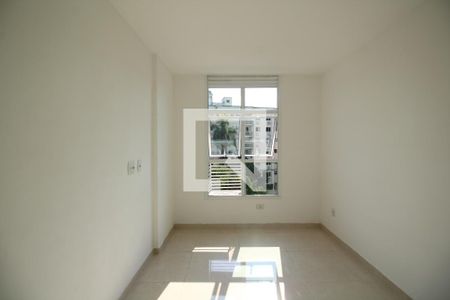 Quarto de apartamento para alugar com 1 quarto, 37m² em Taquara, Rio de Janeiro