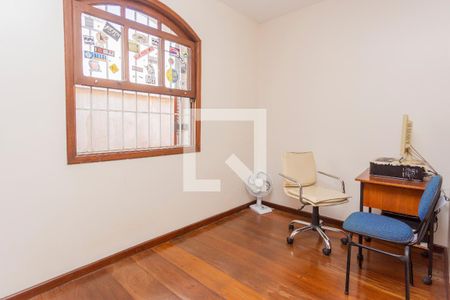 Quarto 1 de casa para alugar com 3 quartos, 104m² em Jardim dos Lagos, São Paulo