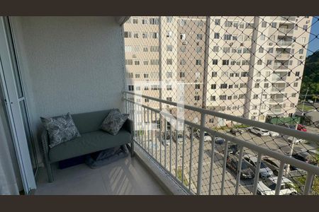 Varanda de apartamento à venda com 3 quartos, 60m² em Barra Olímpica, Rio de Janeiro