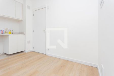 Sala de apartamento para alugar com 2 quartos, 48m² em Socorro, São Paulo