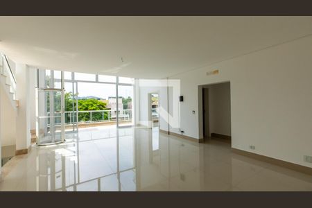 Sala de casa à venda com 4 quartos, 430m² em Alphaville, Santana de Parnaíba