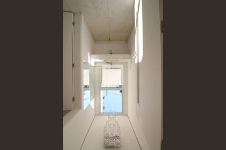 Lavabo de casa para alugar com 6 quartos, 700m² em Jardim Guedala, São Paulo