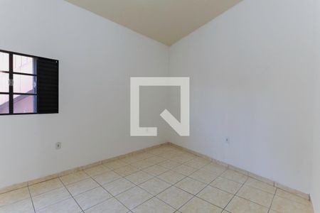 Quarto 1 de casa para alugar com 2 quartos, 75m² em Jardim Elisa Maria, São Paulo