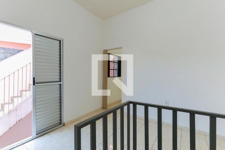 Quarto 2 de casa para alugar com 2 quartos, 75m² em Jardim Elisa Maria, São Paulo