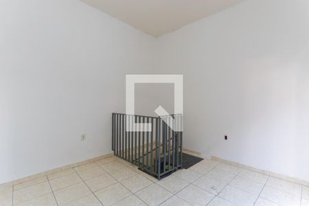 Quarto 2 de casa para alugar com 2 quartos, 75m² em Jardim Elisa Maria, São Paulo