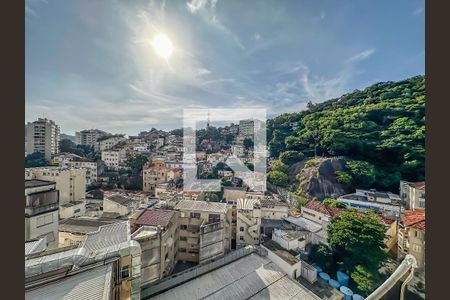 Apartamento para alugar com 2 quartos, 70m² em Laranjeiras, Rio de Janeiro