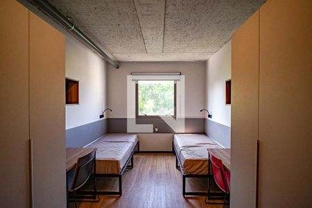 Sala/Quarto de kitnet/studio à venda com 1 quarto, 17m² em Vila Indiana, São Paulo