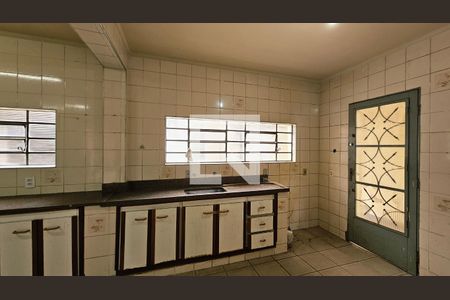 Casa à venda com 4 quartos, 340m² em Jardim Quintas das Videiras, Jundiaí
