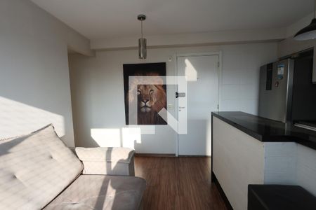 Sala  de apartamento para alugar com 2 quartos, 41m² em Jardim Taboao, São Paulo