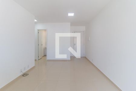 Sala de apartamento para alugar com 2 quartos, 48m² em Conjunto Habitacional Bras Cubas, Mogi das Cruzes