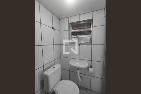 Banheiro - torneira de casa à venda com 3 quartos, 125m² em Vila Liviero, São Paulo