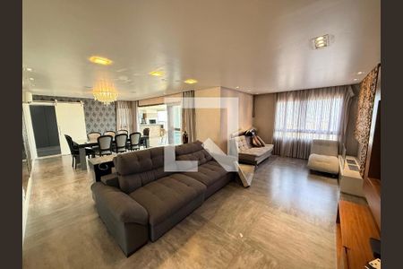 Apartamento para alugar com 3 quartos, 252m² em Santana, São Paulo