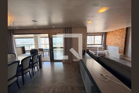 Apartamento para alugar com 3 quartos, 252m² em Santana, São Paulo