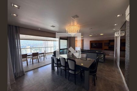 Apartamento para alugar com 3 quartos, 252m² em Santana, São Paulo